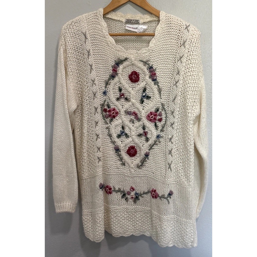 Bobbie Brooks Hand Knit Floral Sweater Size Medium Grandmacore Cottagecore VTG